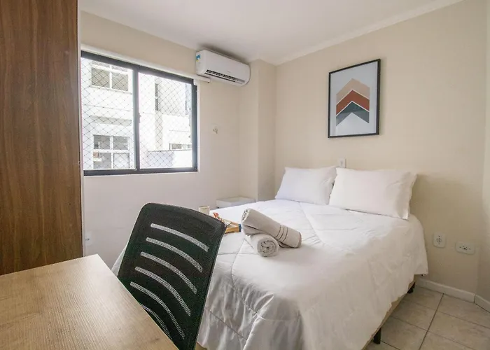 DCA51 - Pé na Areia, Churrasqueira, 2 Garagens, Climatizado, Wi-Fi