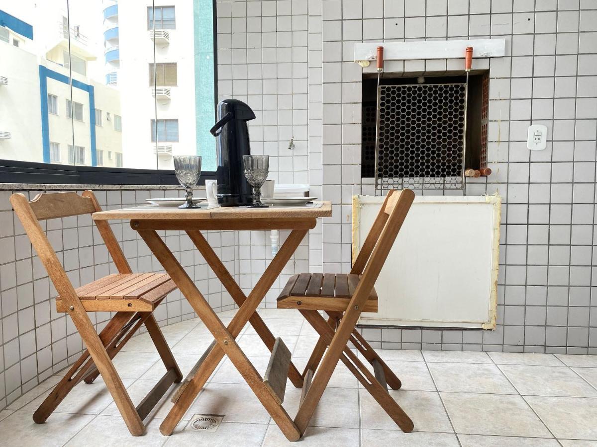 Dca51 - Pe Na Areia, Churrasqueira, 2 Garagens Apartamento