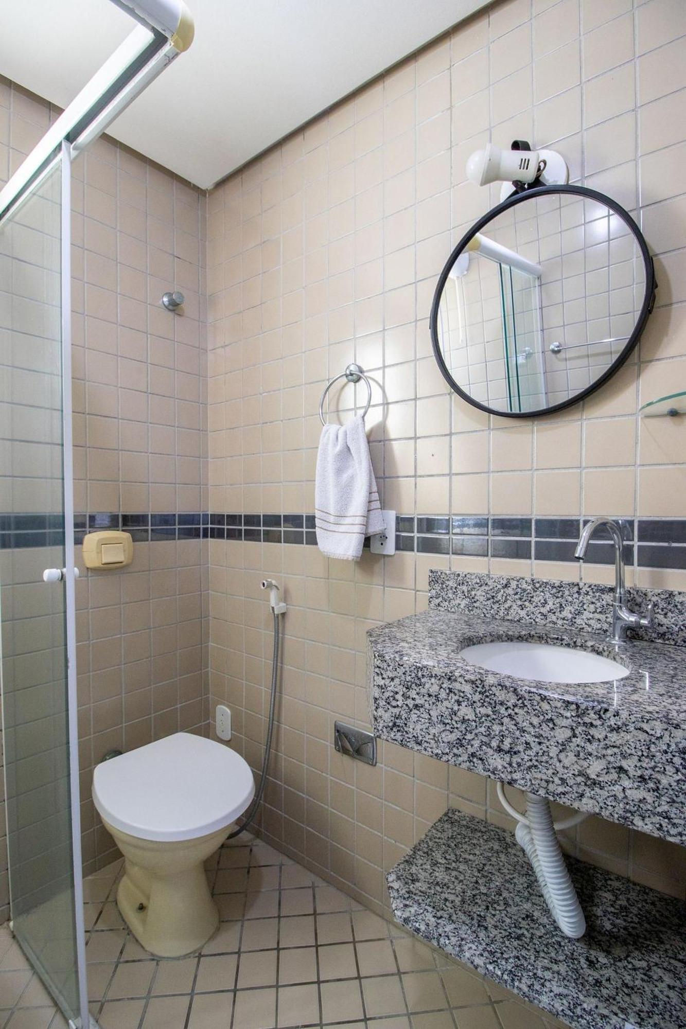 Apartamento Dca51 - Pe Na Areia, Churrasqueira, 2 Garagens *