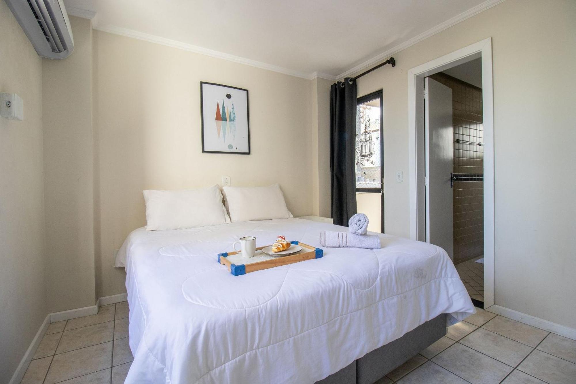 Dca51 - Pe Na Areia, Churrasqueira, 2 Garagens * Balneario Camboriu